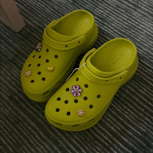 Bright green Platform Clogs - Picture 2 of 2